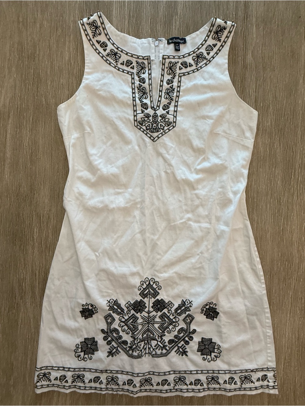 Le Château White Embroidered Beaded Shift Dress Large